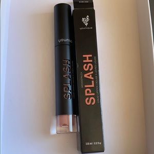 Younique Liquid lipstick